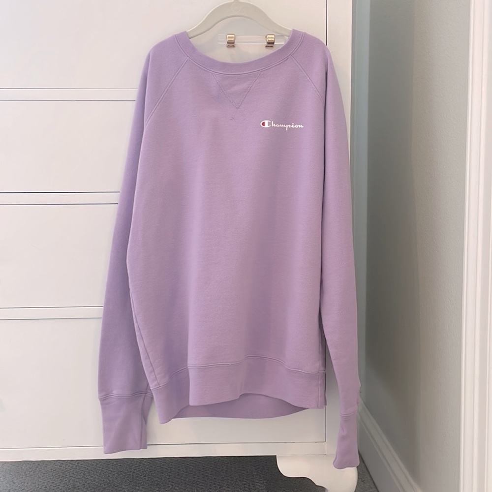 Women’s XS Champion Sweatshirt